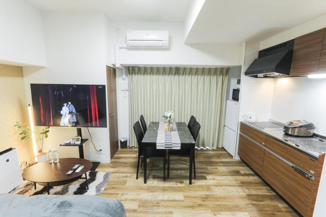 Ocean Shinsaibashi Apartment Osaka Exterior photo