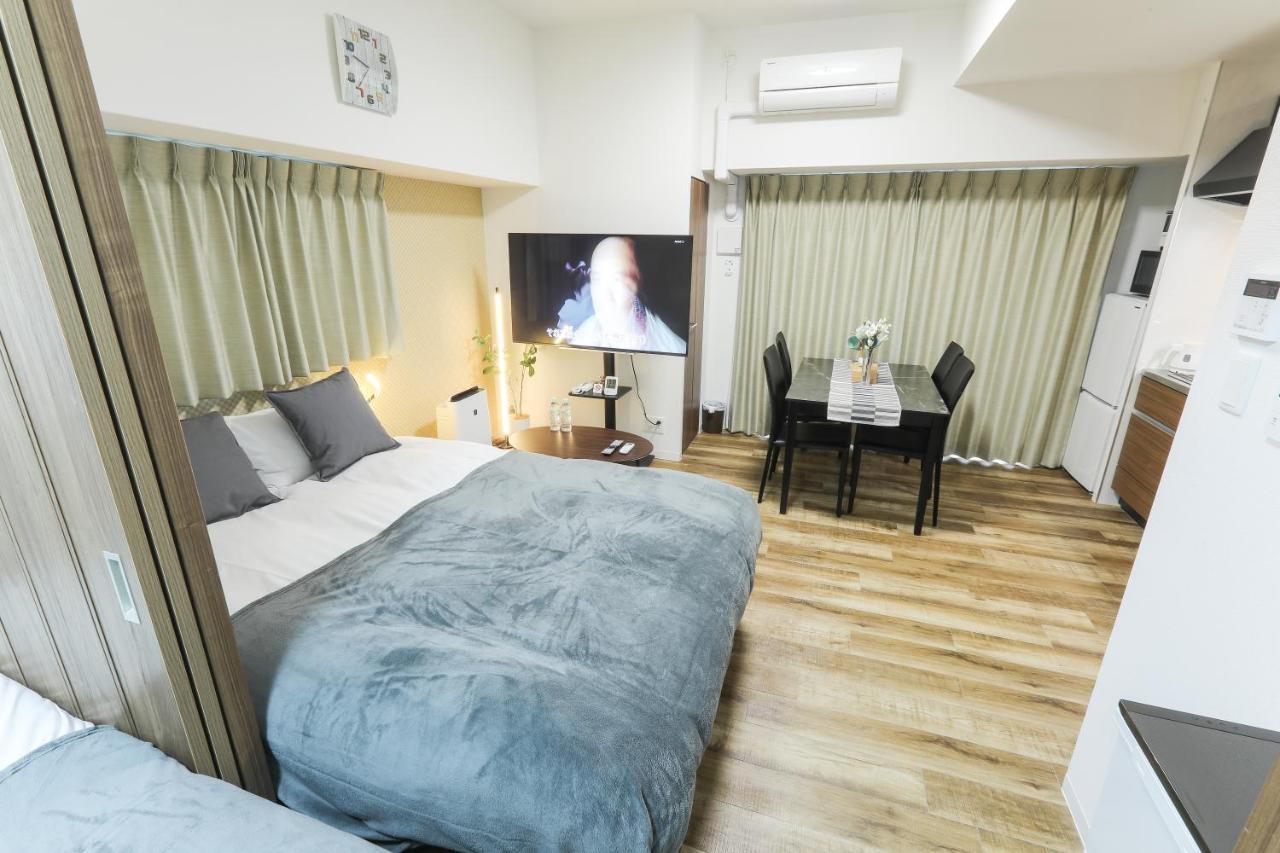 Ocean Shinsaibashi Apartment Osaka Exterior photo