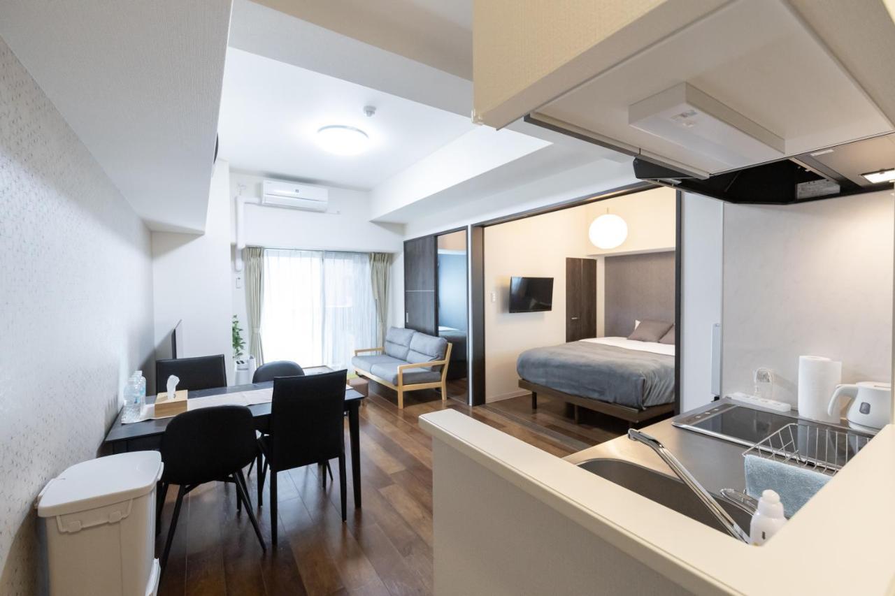 Ocean Shinsaibashi Apartment Osaka Exterior photo